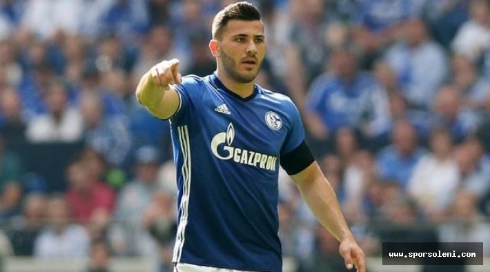 Kolasinac, Arsenal'a Katılıyor