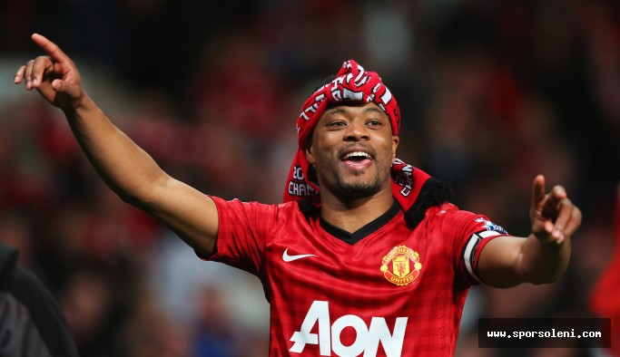 Patrice Evra, 38 yaşında futbol kariyerine nokta koydu.